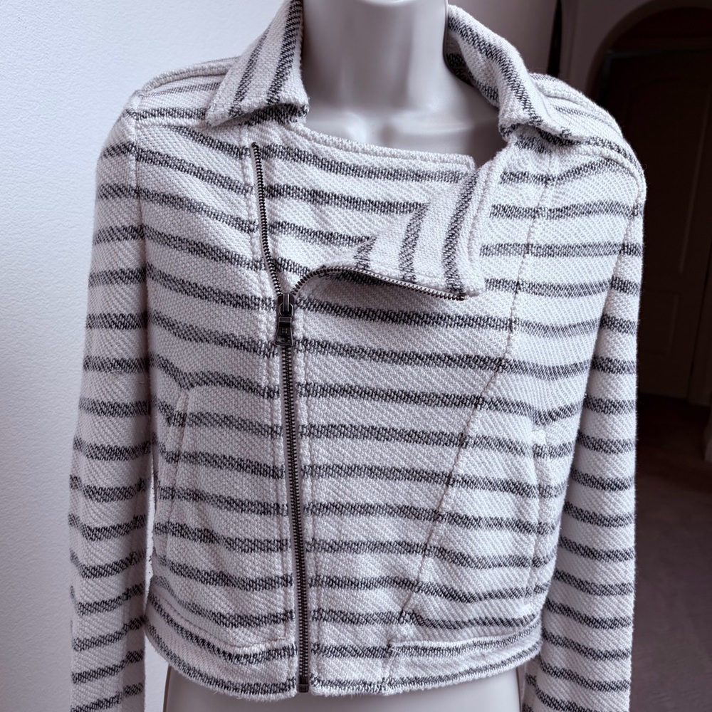 BCBGMaxAzria Striped Knit Jacket - White & Gray